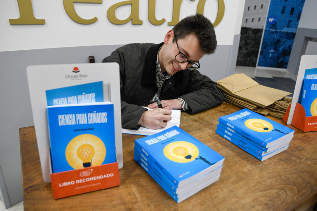 Tomás Gestoso Matey desmantela los grandes mitos científicos en su libro «Ciencia para Cuñados».